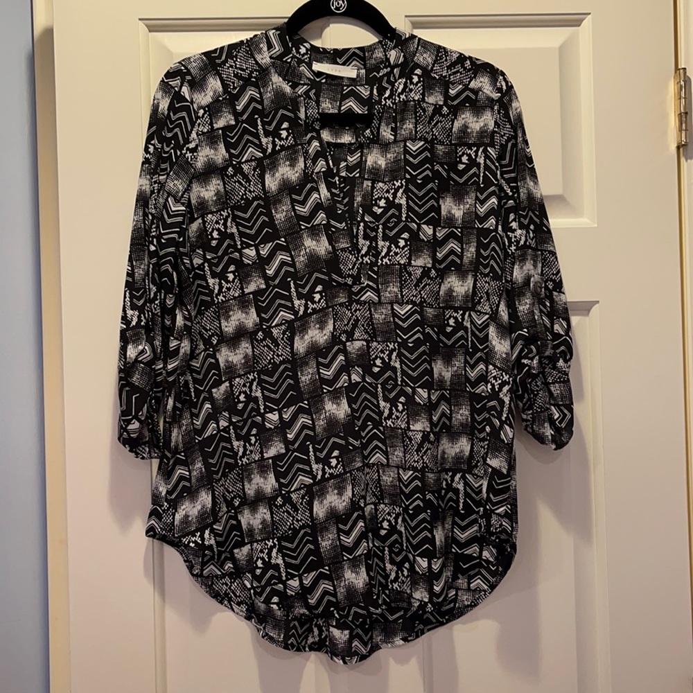 EUC Lush split neck blouse